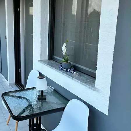 Annaria Appartement *